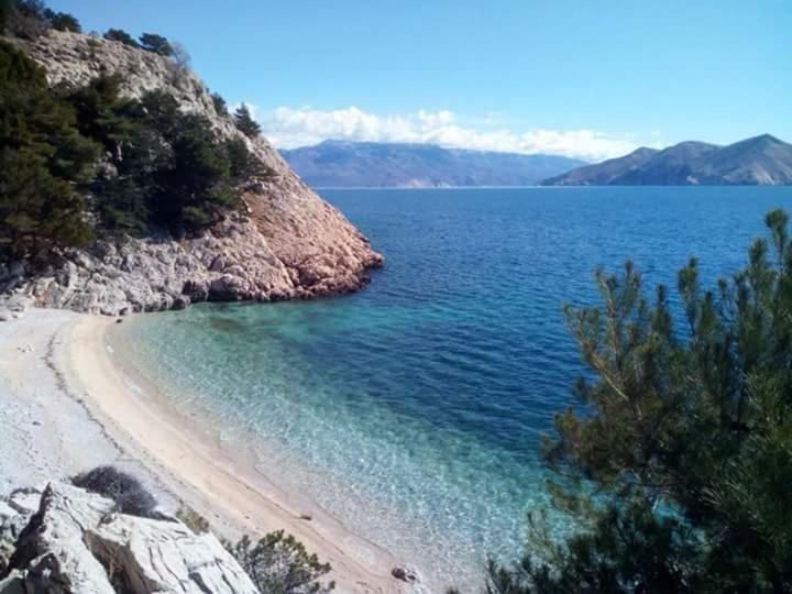 Apartmani GORINKA Baska  Bagian luar foto