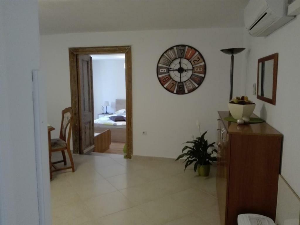 Apartmani GORINKA Baska  Bagian luar foto